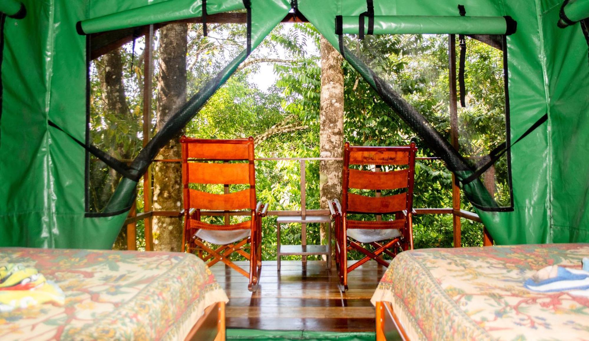 Luna Lodge Carate Екстериор снимка